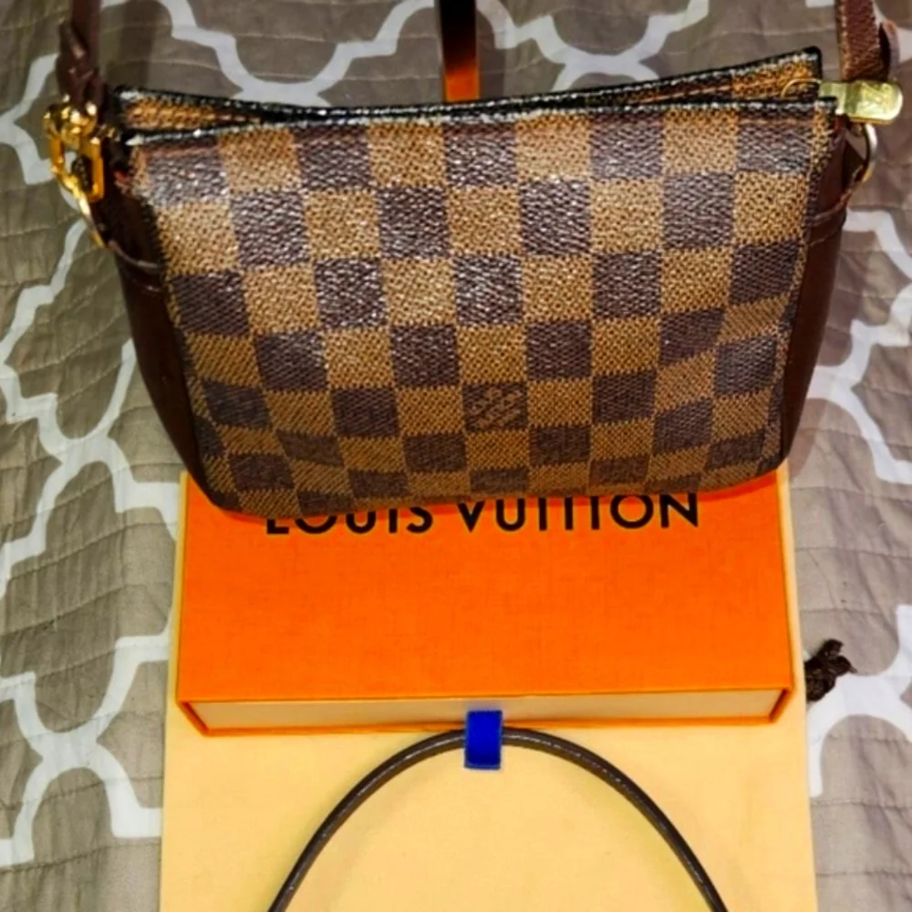 LOUIS VUITTON DAMIER TROUSSE MAKEUP HANDBAG DATE STAMPED SP1014 w/COA - Picture 6 of 16